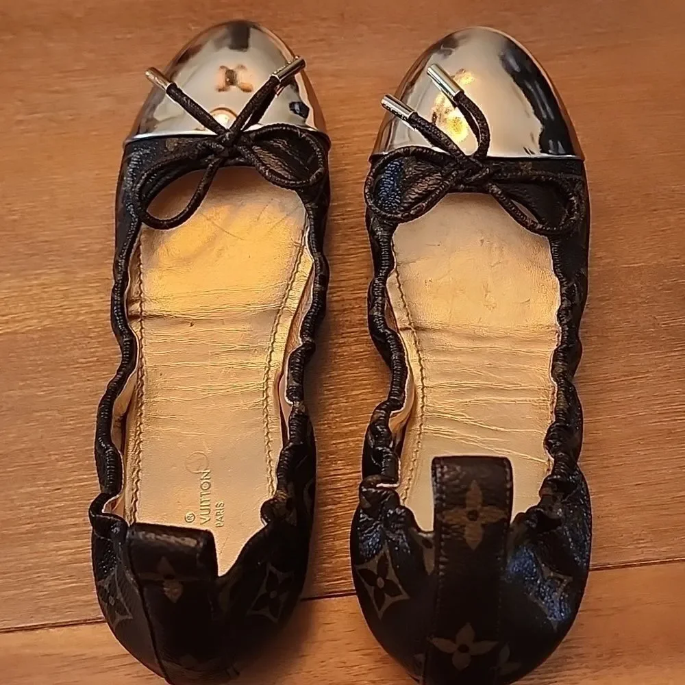 Authentic Louis Vuitton Flirty Ballerina Flats shoes Size 36